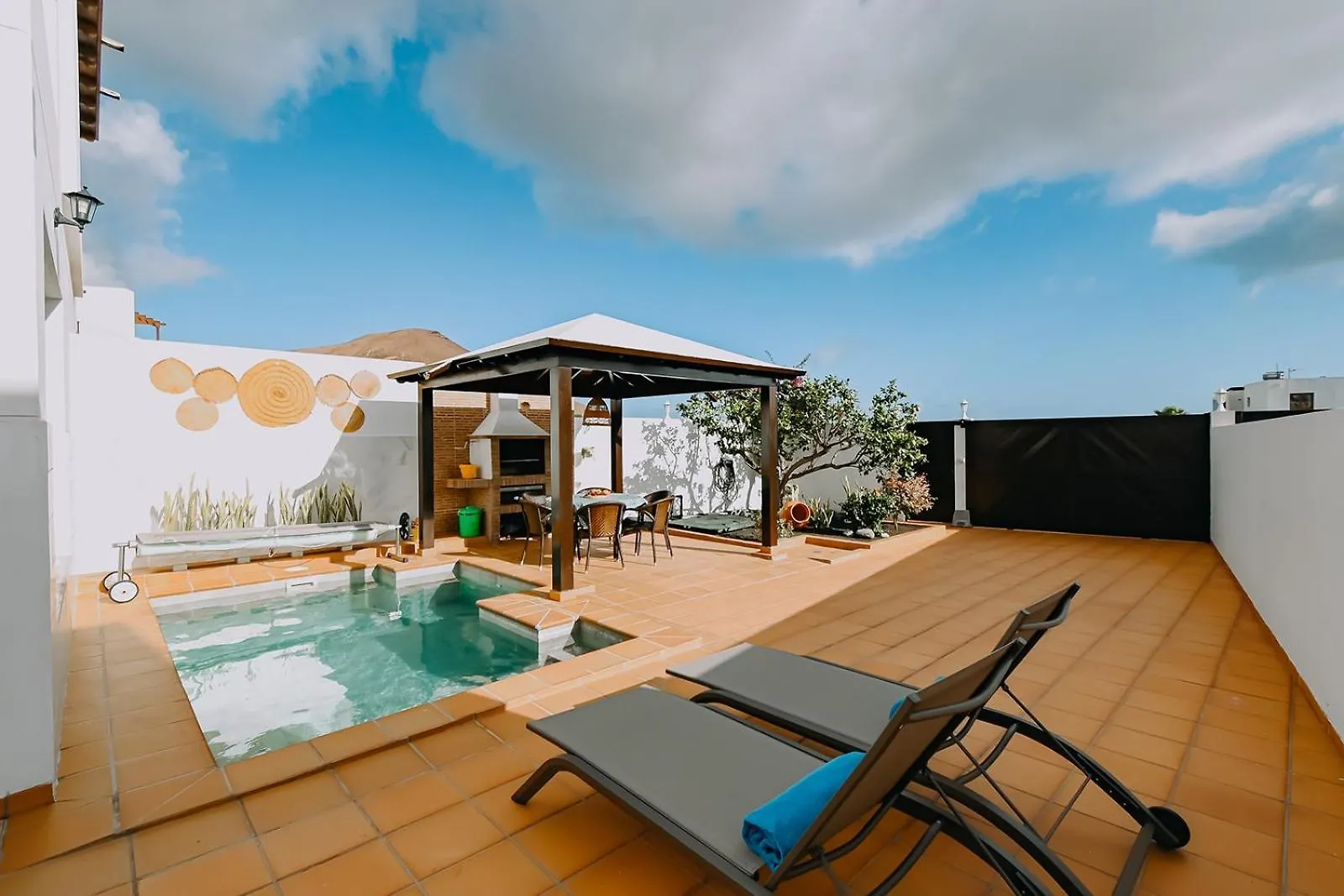 Casa Bella Vista contacts